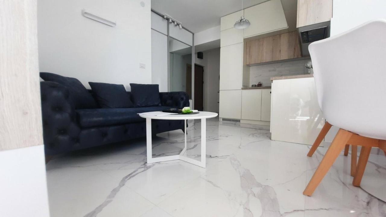 Luxury Apartment Iva Skopje Bagian luar foto